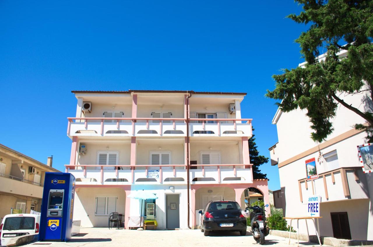 Apartmani Vidusin ノヴァリャ エクステリア 写真