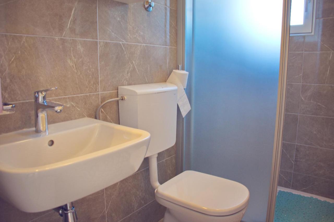 Apartmani Vidusin ノヴァリャ エクステリア 写真