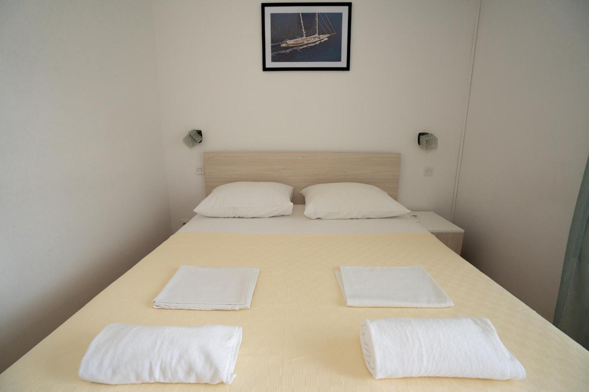 Apartmani Vidusin ノヴァリャ エクステリア 写真