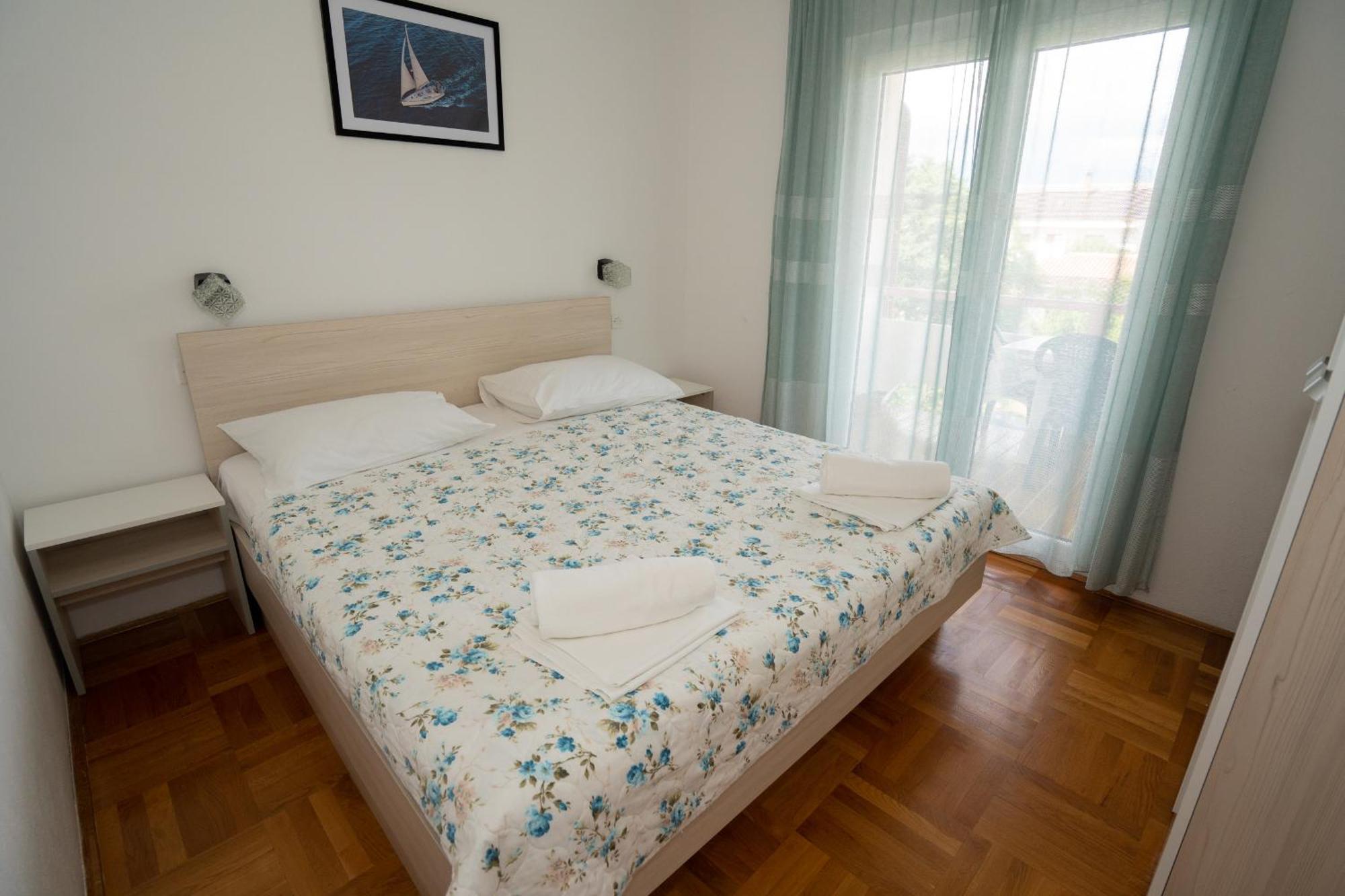 Apartmani Vidusin ノヴァリャ エクステリア 写真