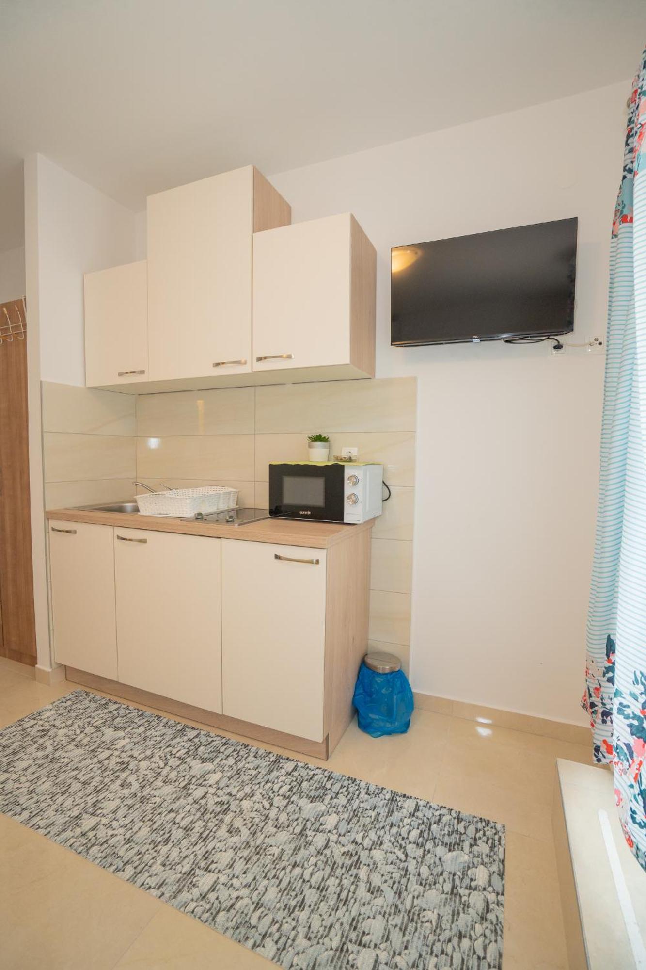 Apartmani Vidusin ノヴァリャ エクステリア 写真