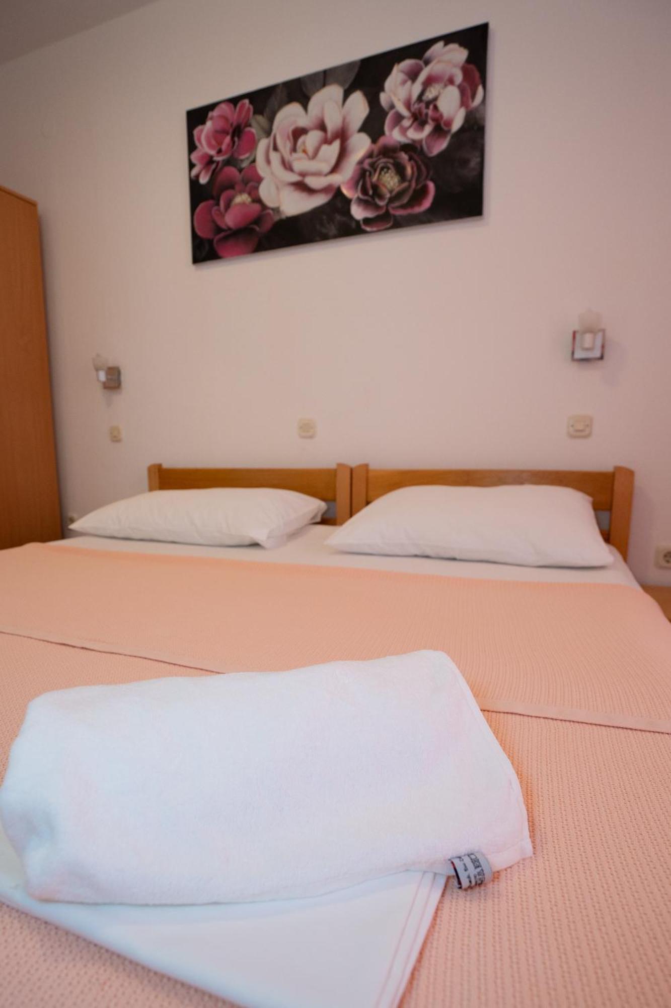 Apartmani Vidusin ノヴァリャ エクステリア 写真