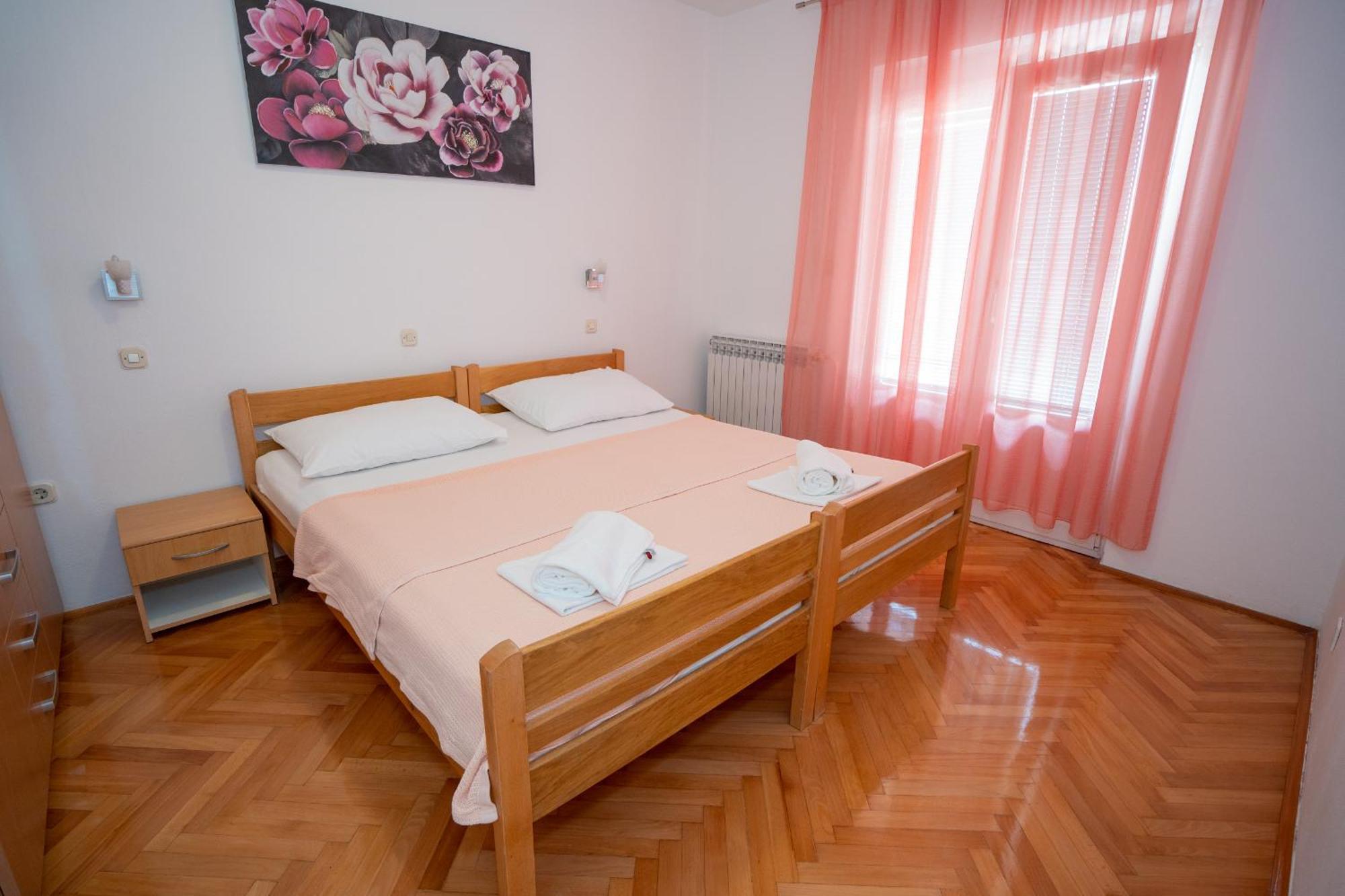 Apartmani Vidusin ノヴァリャ エクステリア 写真